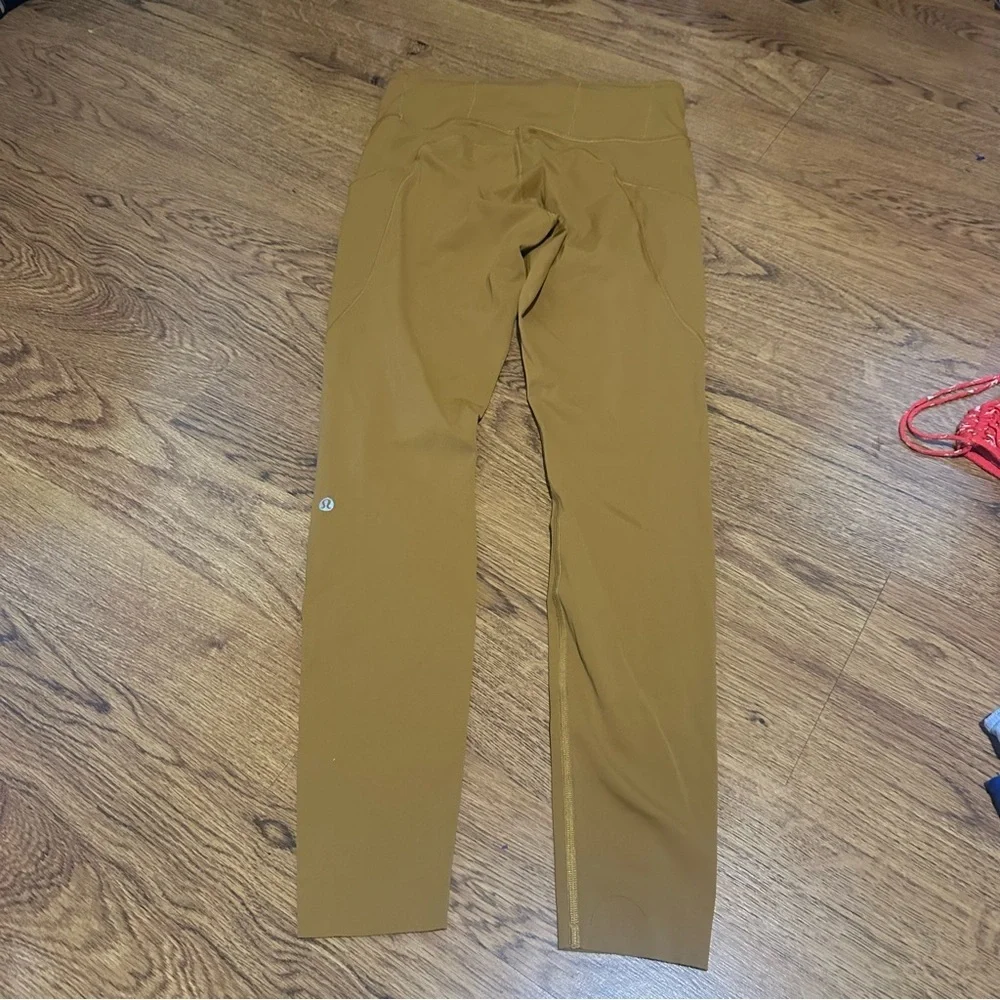 Lululemon Mustard Yellow High-Waisted Leggings size 8 sports yoga run